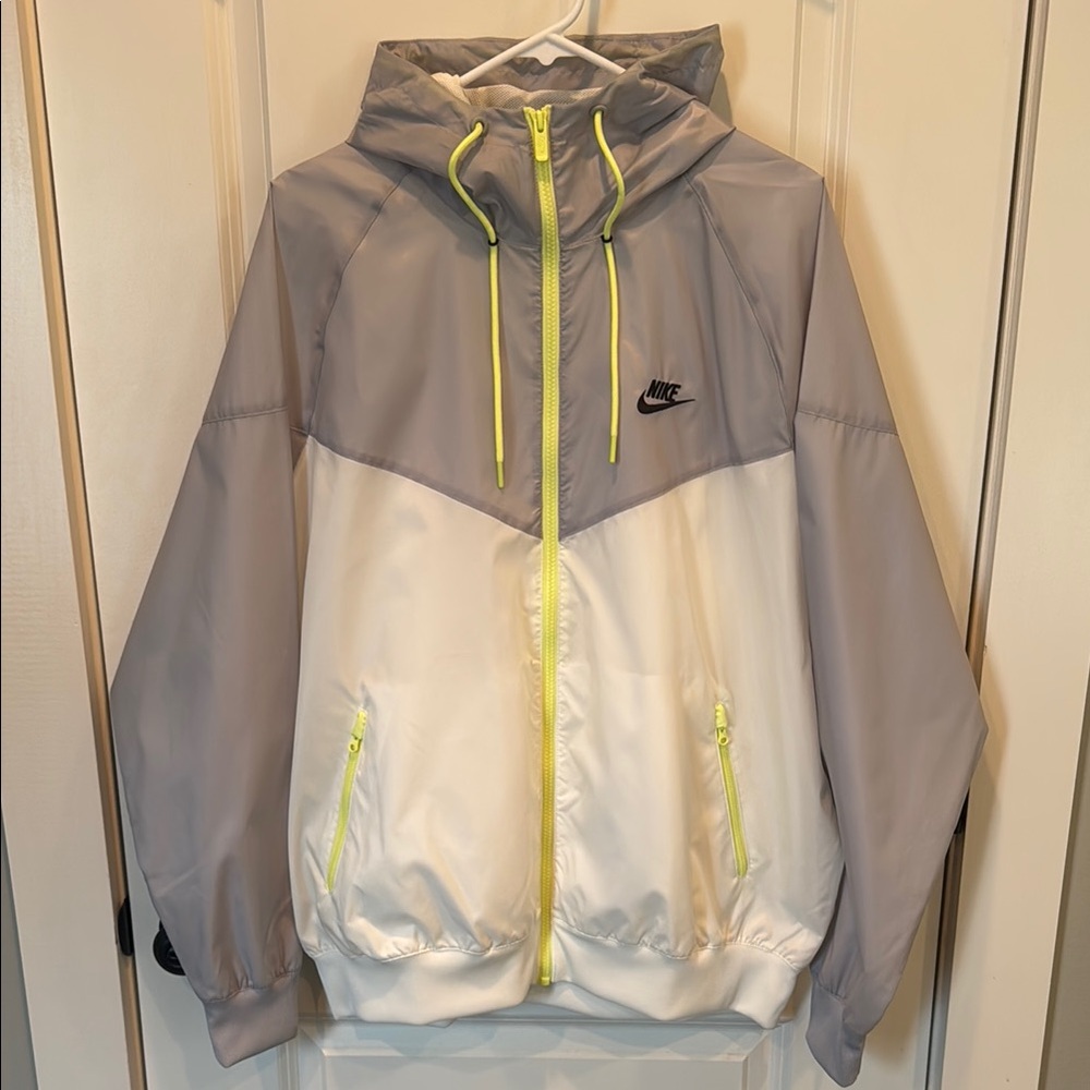 Nike Two-Tone Gray and White Jacket